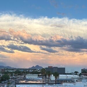 Meet your Posher, Kaitlyn